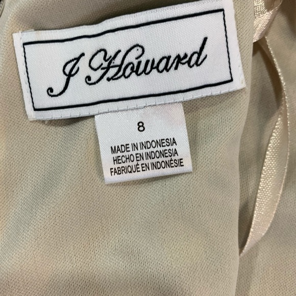 J. Howard Dress - Picture 4 of 4